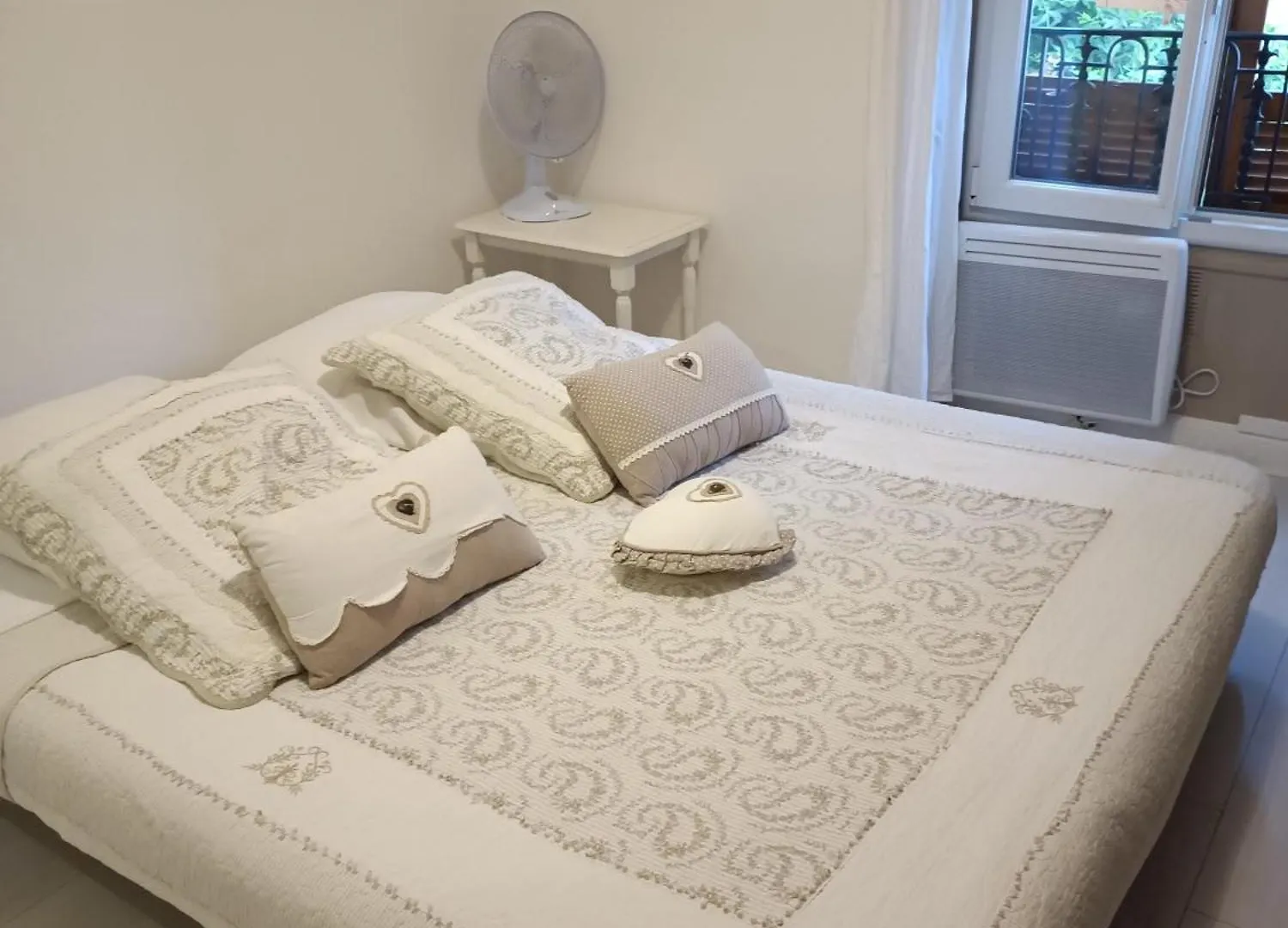 Apartment Une Parenthese Nicoise Nice France